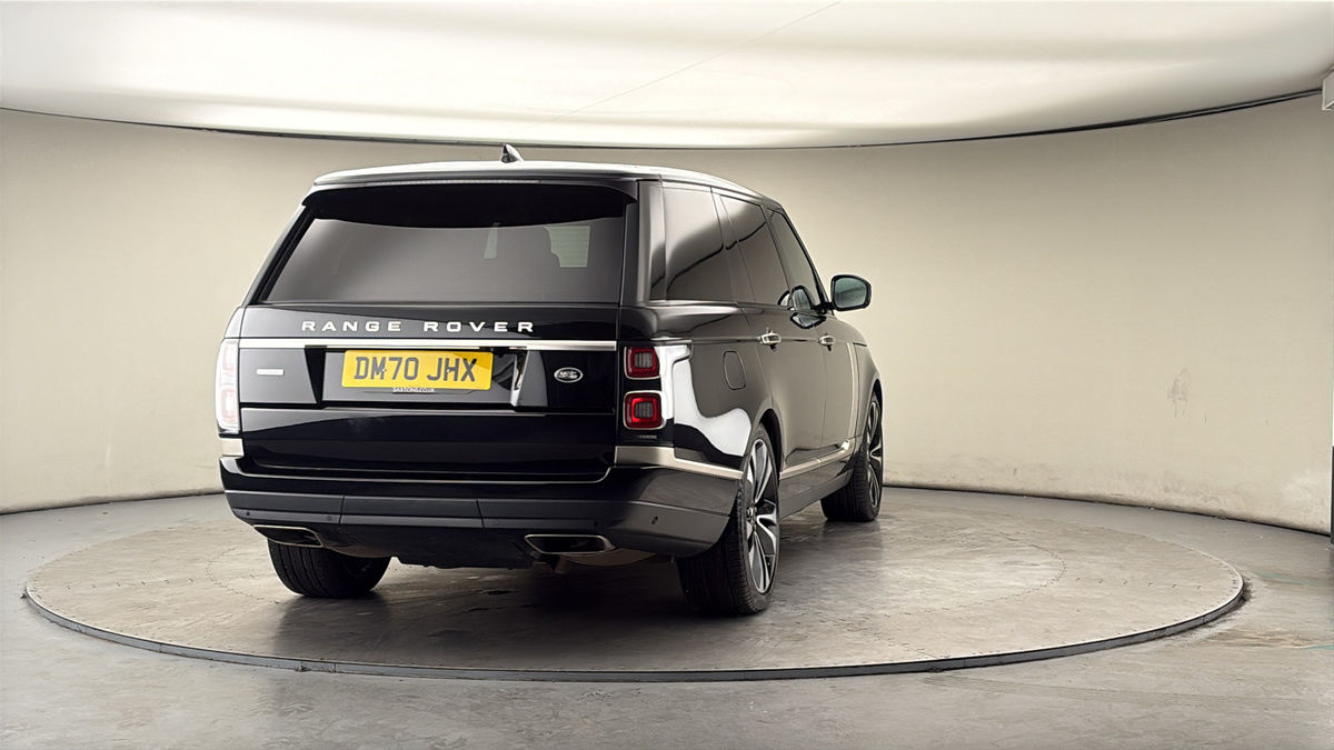 More views of Land Rover Range Rover