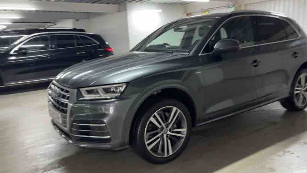 More views of Audi Q5