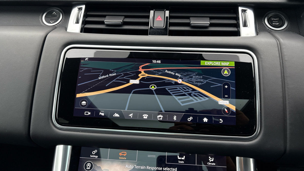 Land Rover Range Rover Sport Image 17