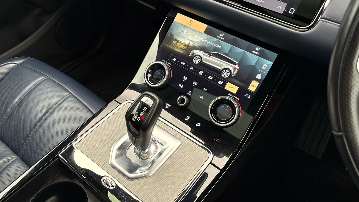 Land Rover Range Rover Evoque Image 18