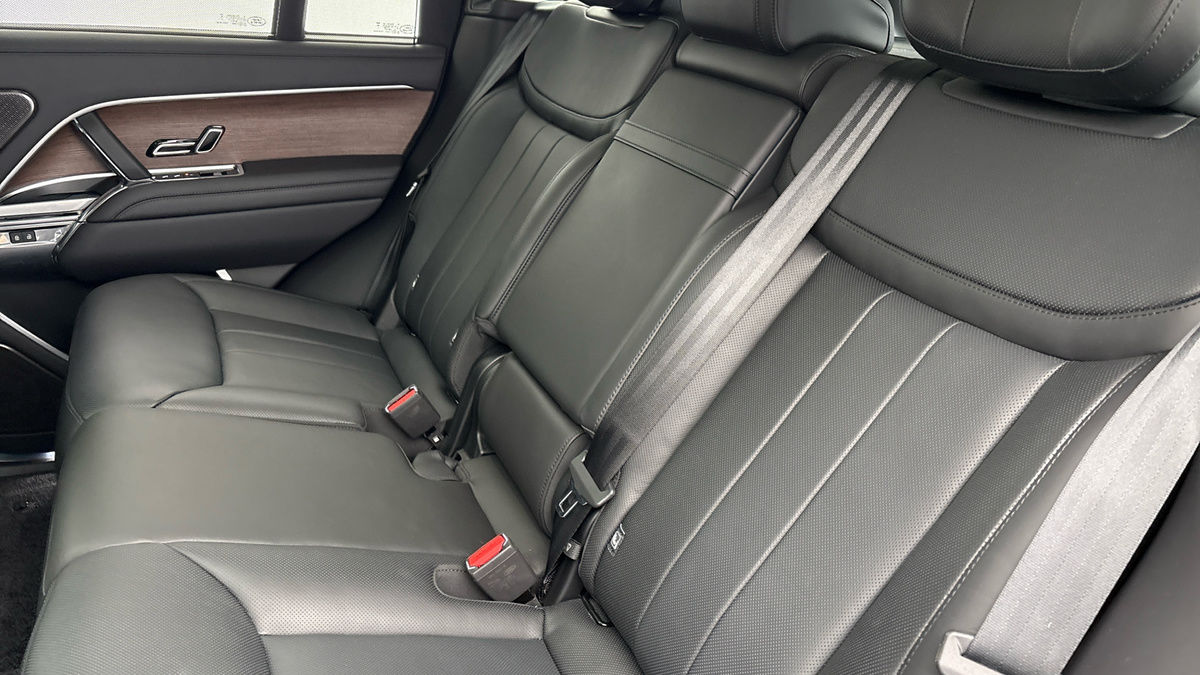 Land Rover Range Rover Image 8