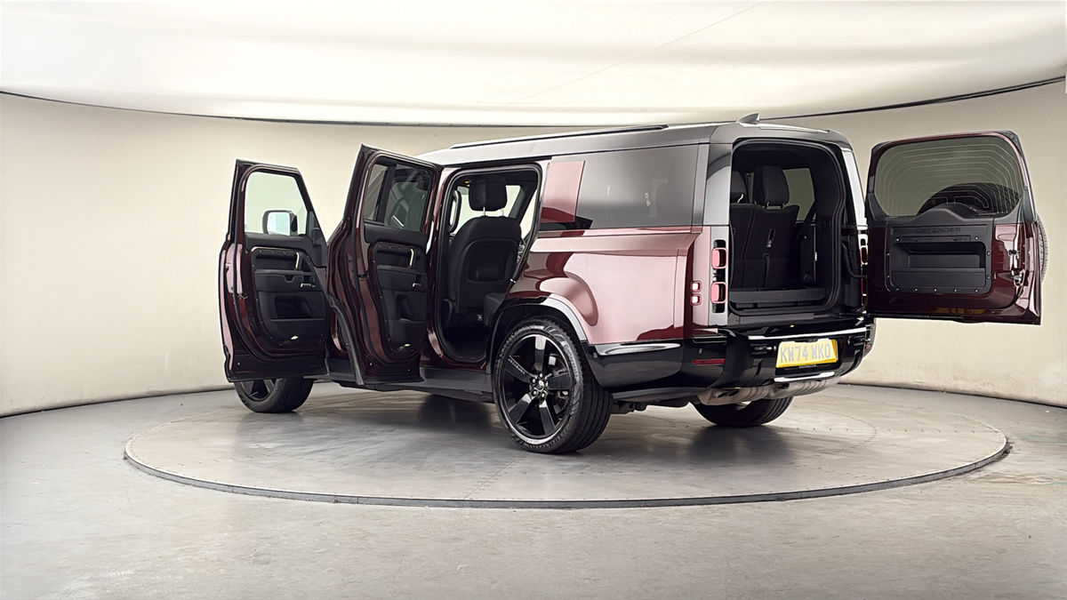 More views of Land Rover Defender 130