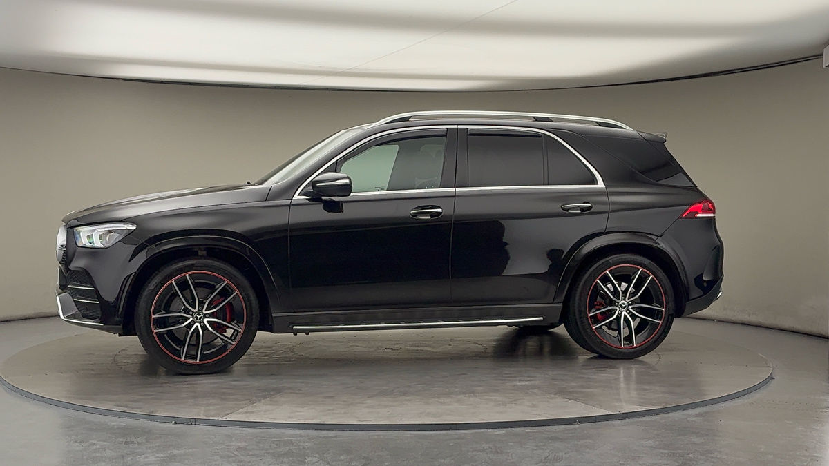 More views of Mercedes-Benz GLE