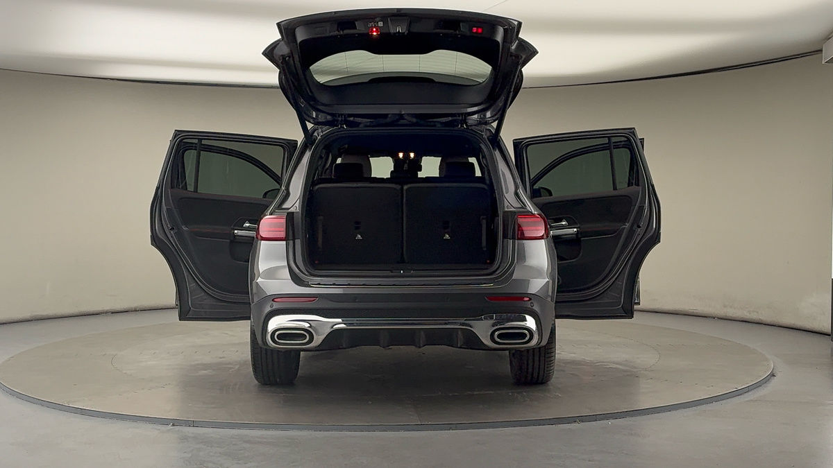 More views of Mercedes-Benz GLB