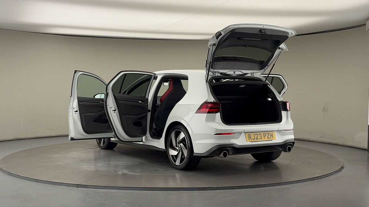 Volkswagen Golf Image 23