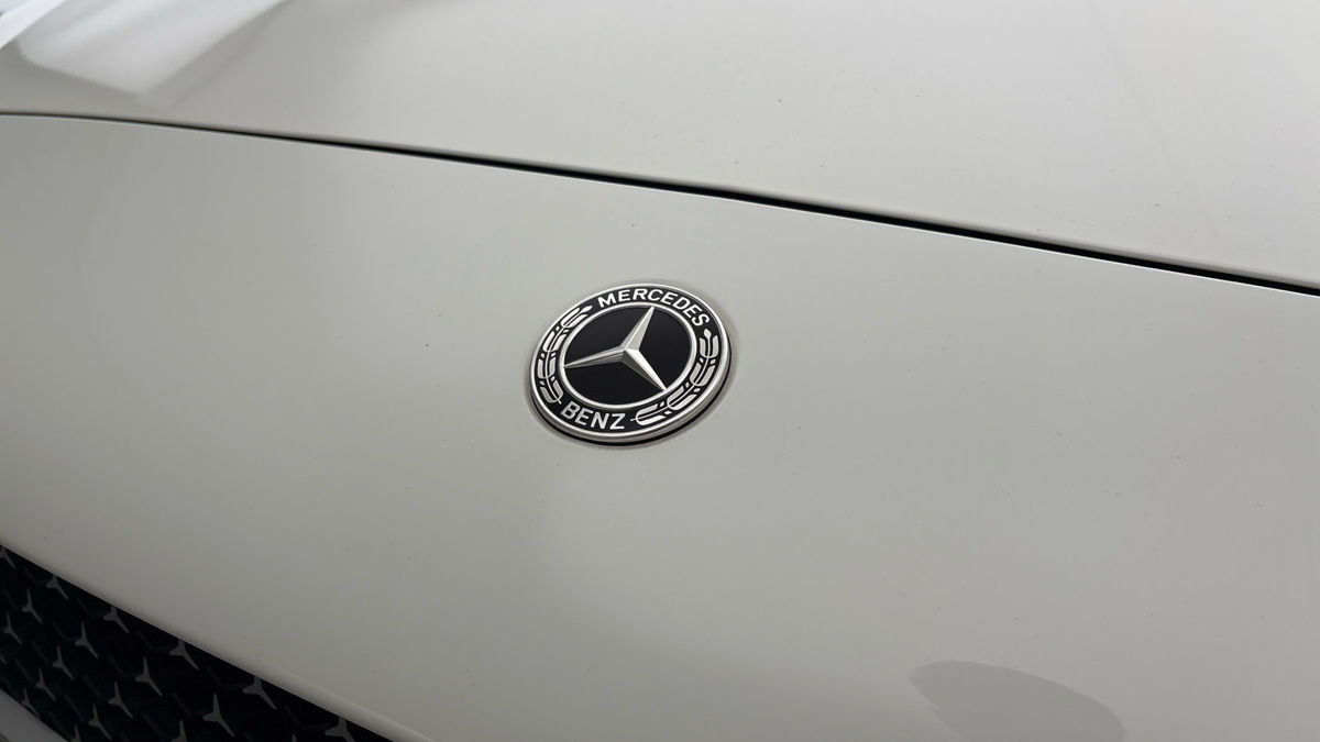 Mercedes-Benz C Class Image 24