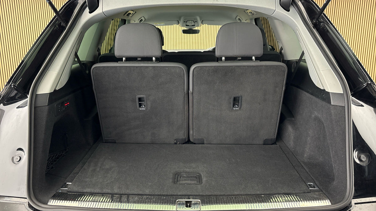 Audi Q7 Image 11