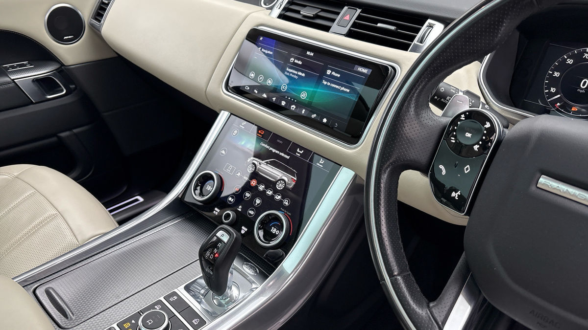 Land Rover Range Rover Sport Image 18