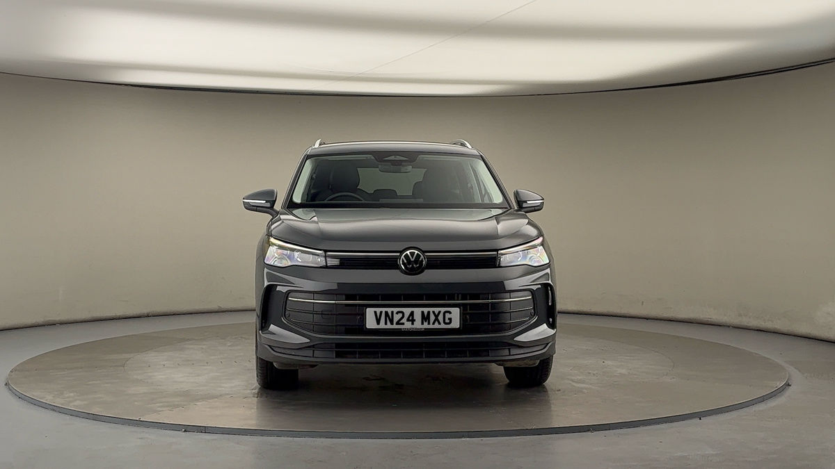 More views of Volkswagen Tiguan