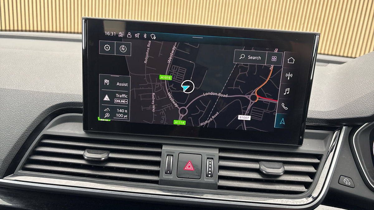 Audi Q5 Image 17