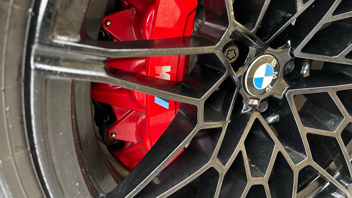BMW M4 Image 34