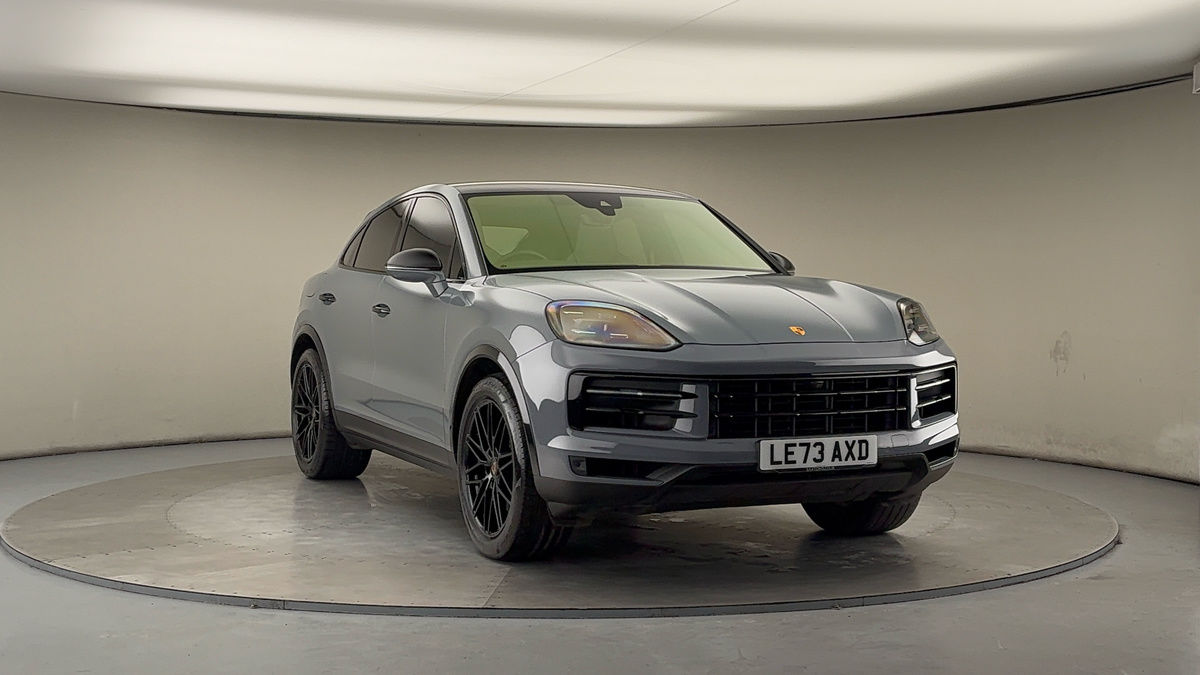 More views of Porsche Cayenne