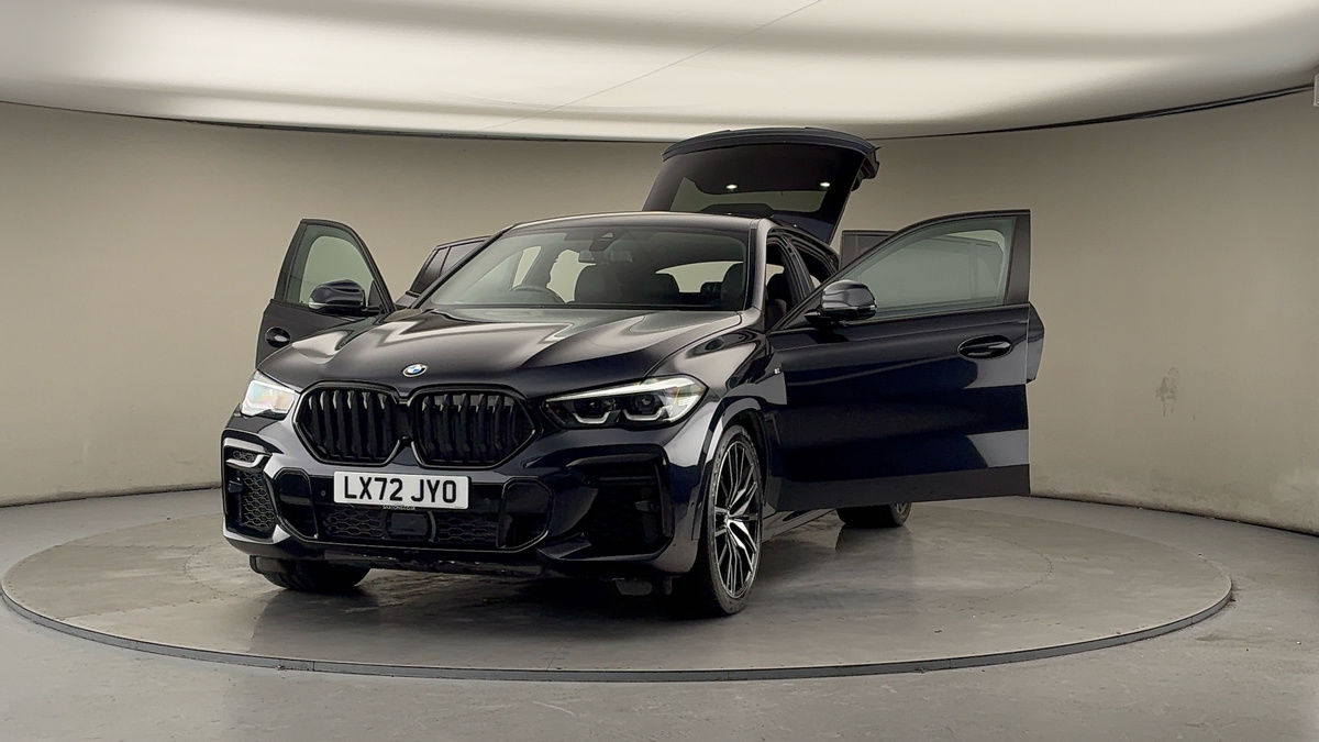 More views of BMW X6