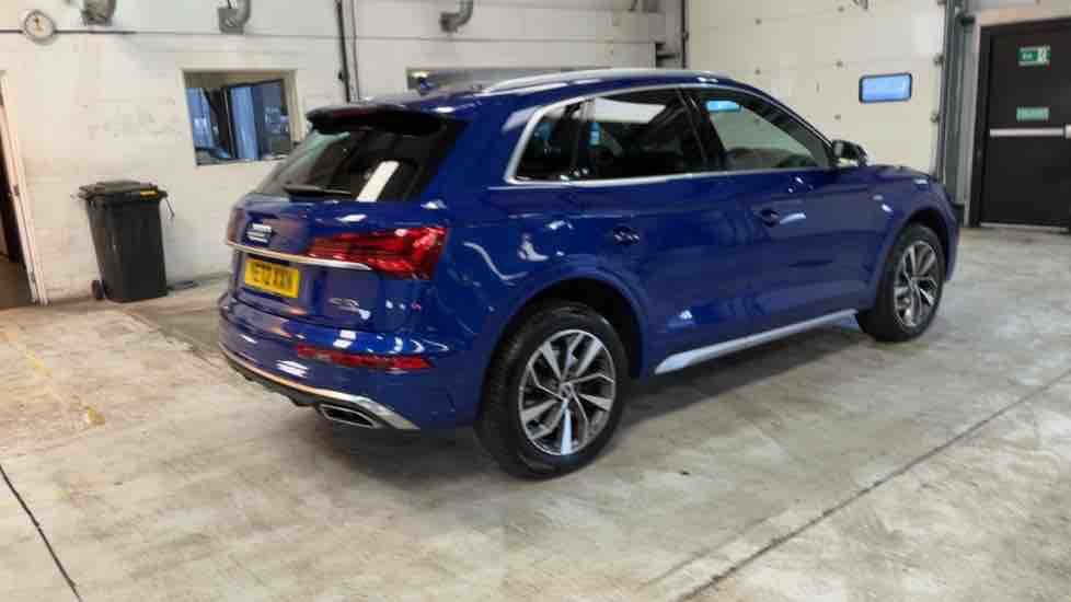 More views of Audi Q5