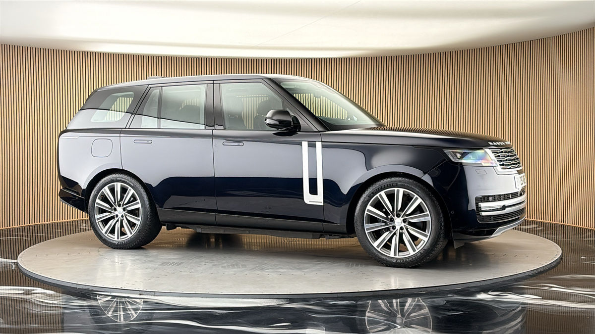 More views of Land Rover Range Rover