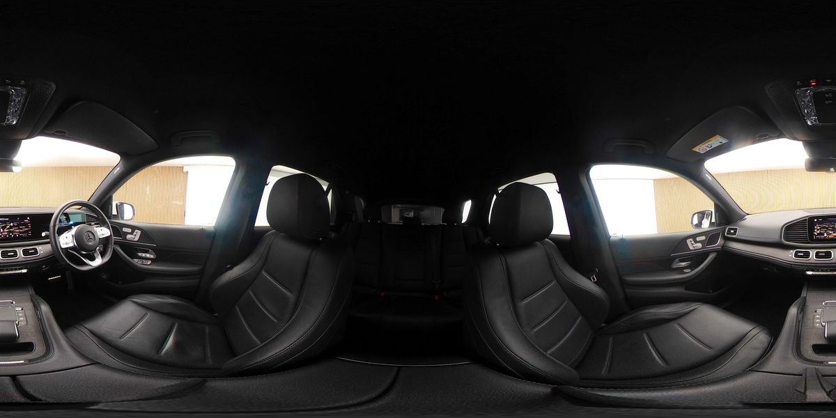 More views of Mercedes-Benz GLE