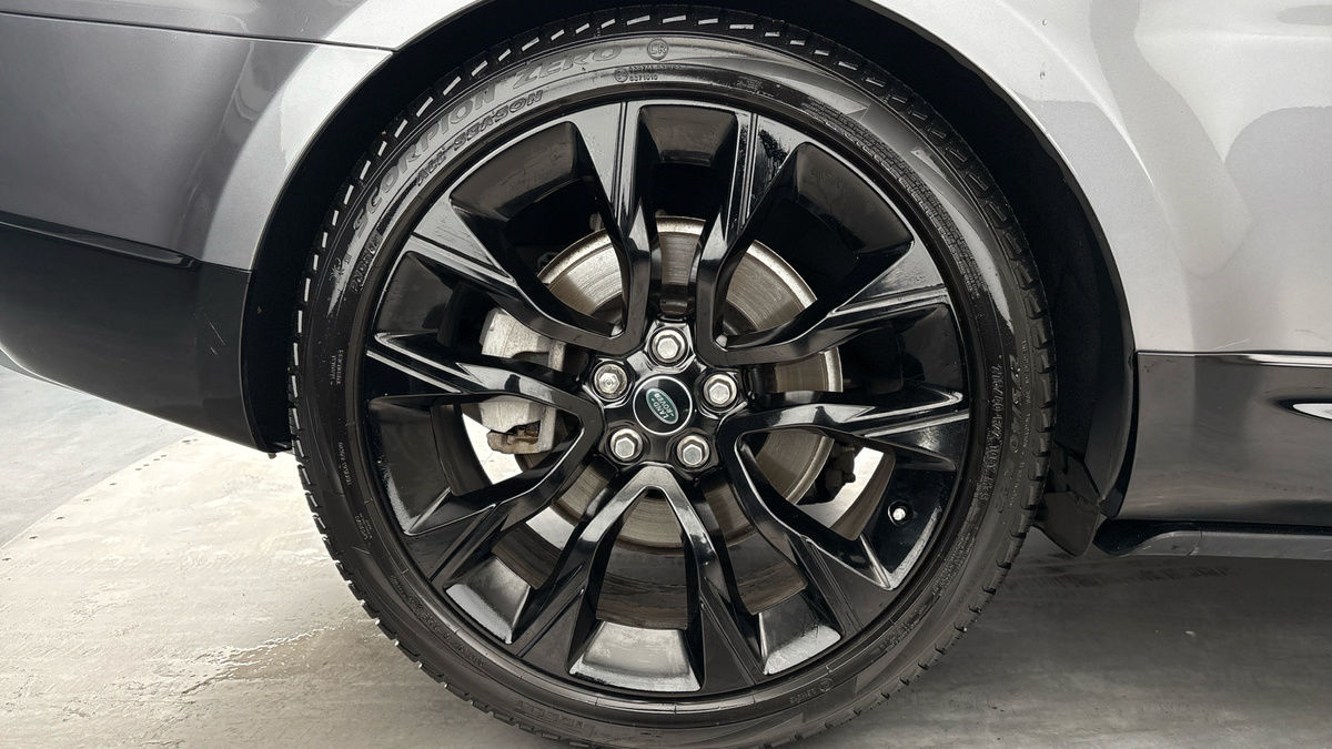 Land Rover Range Rover Sport Image 10