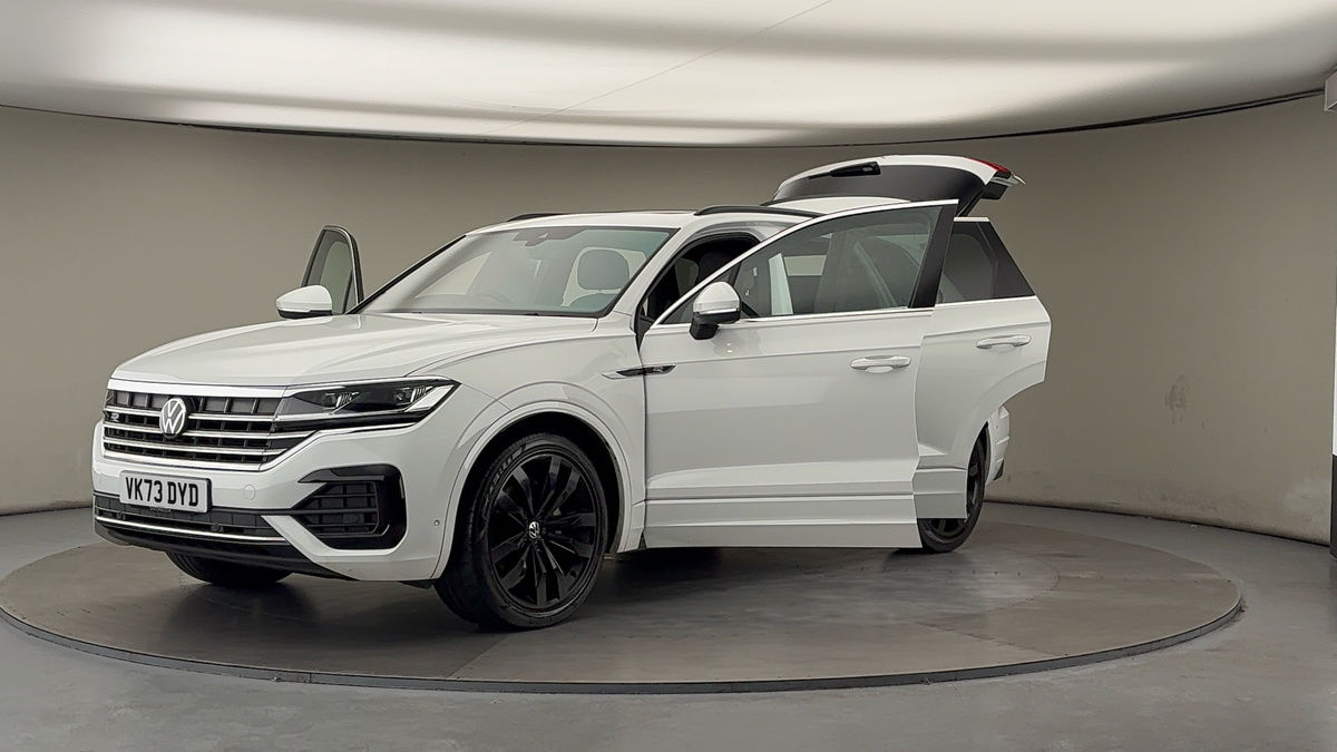 More views of Volkswagen Touareg