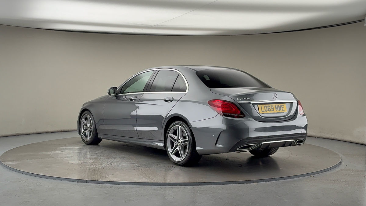 Mercedes-Benz C Class Image 3