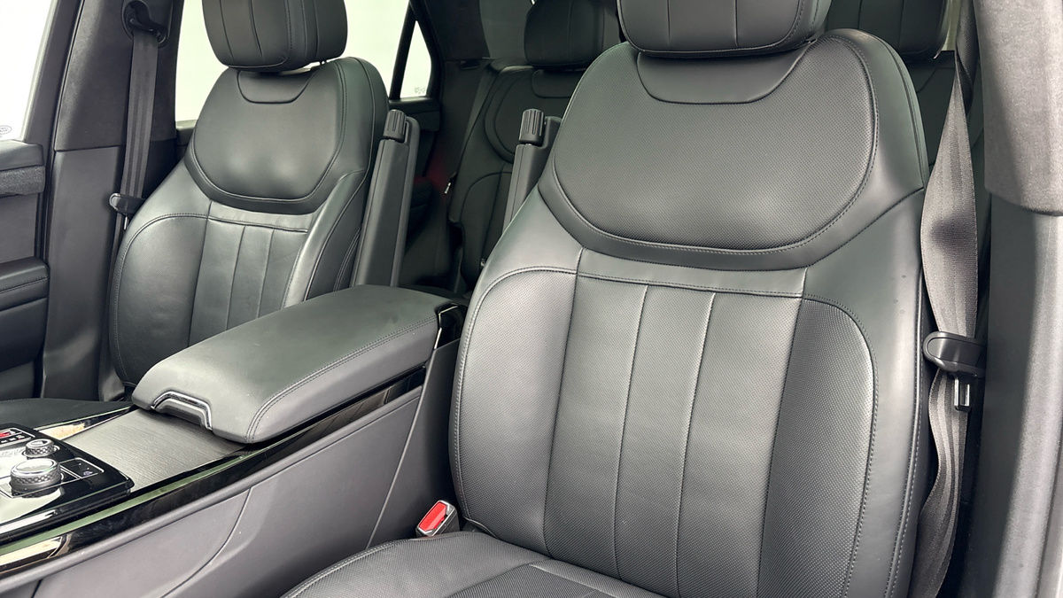 Land Rover Range Rover Sport Image 7