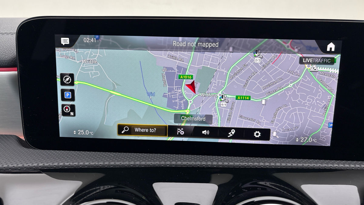 Mercedes-Benz CLA Image 23