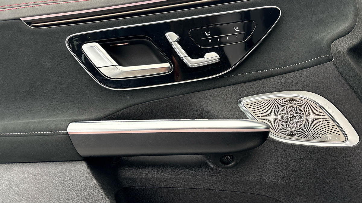 Mercedes-Benz EQE Image 20