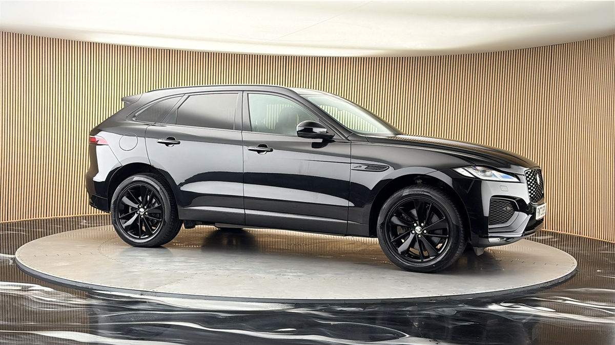 More views of Jaguar F-PACE