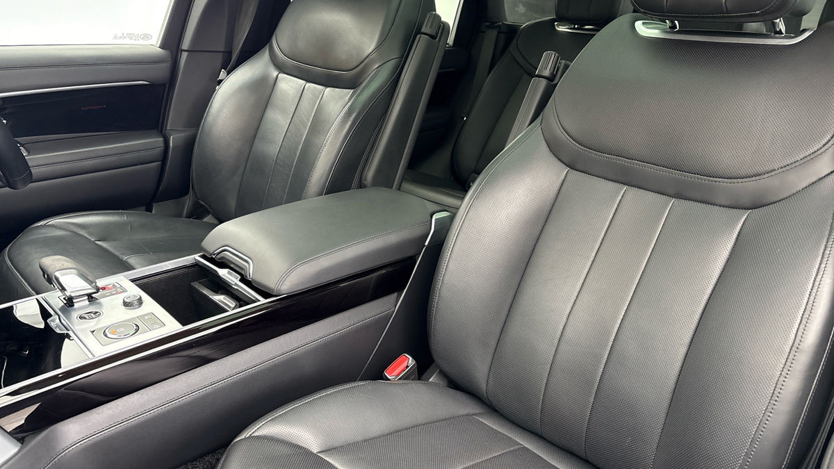 Land Rover Range Rover Image 7
