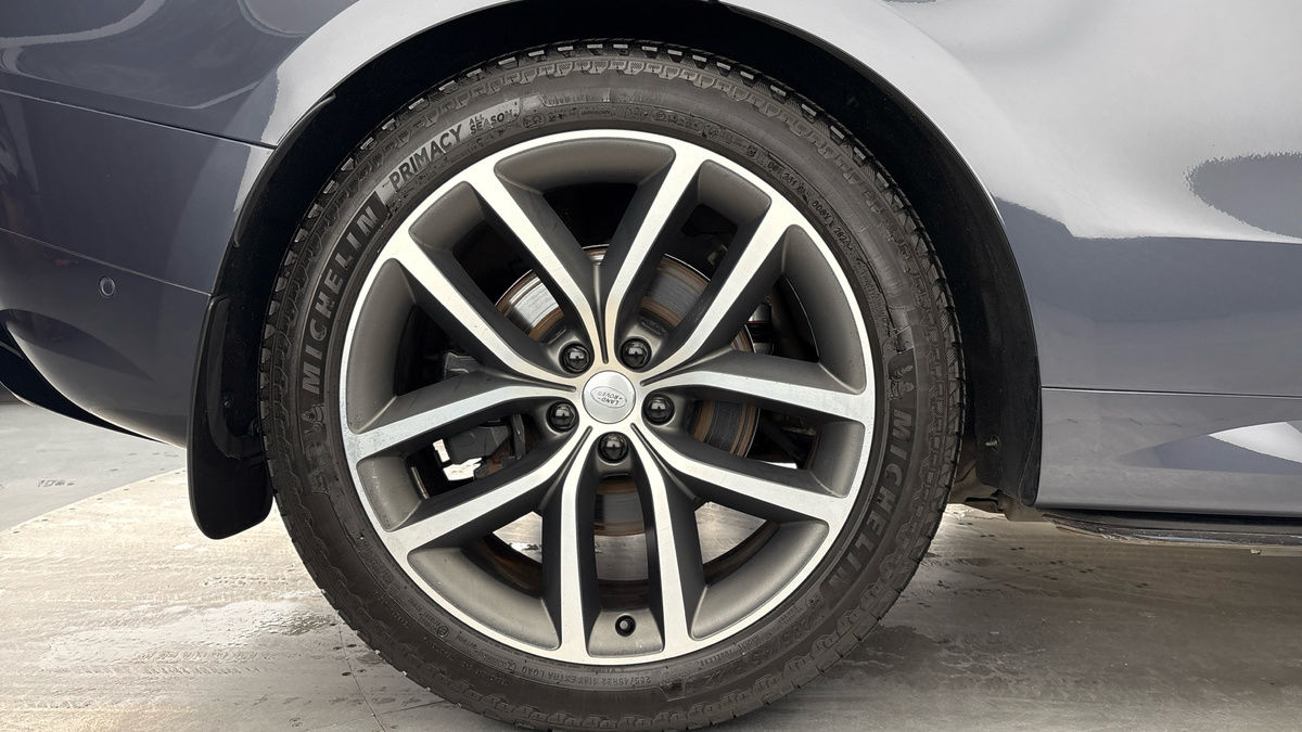 Land Rover Range Rover Sport Image 10