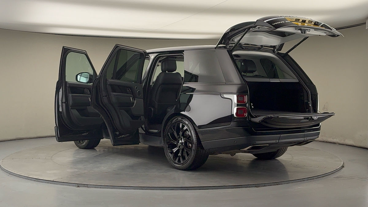 More views of Land Rover Range Rover