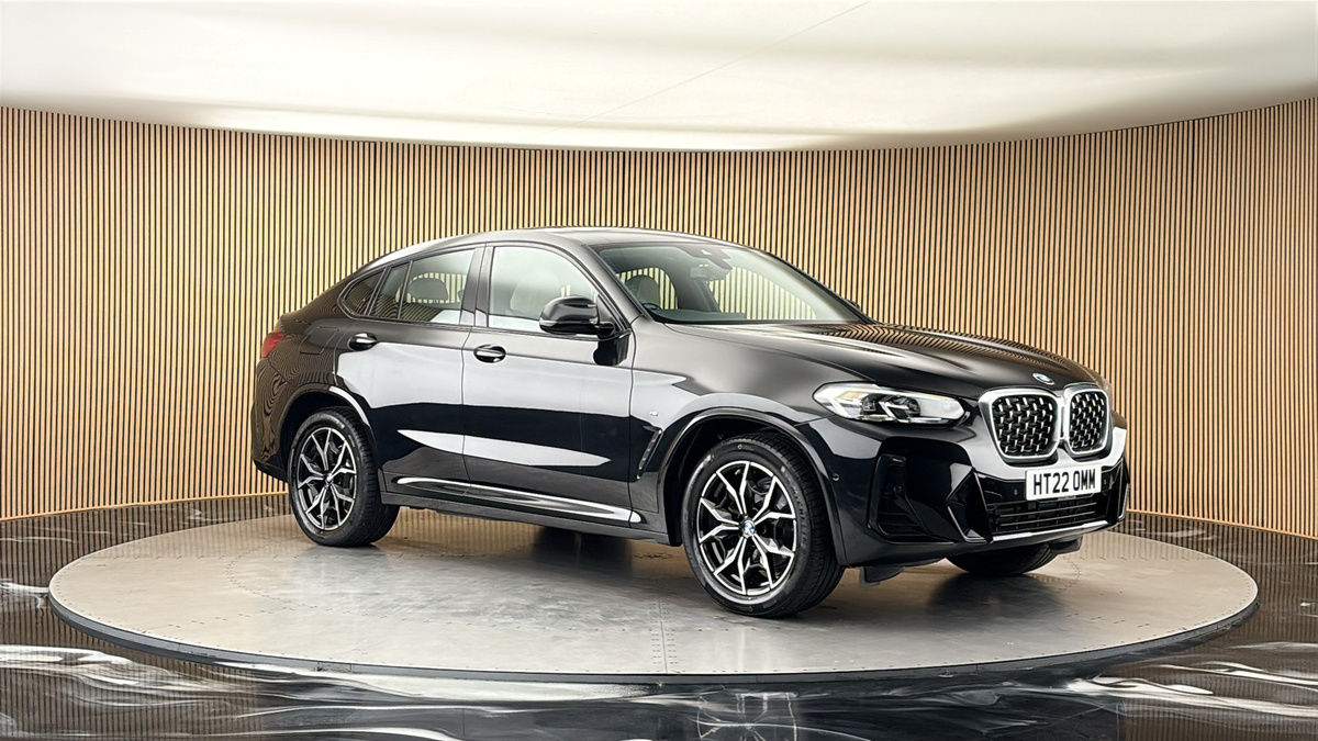 More views of BMW X4