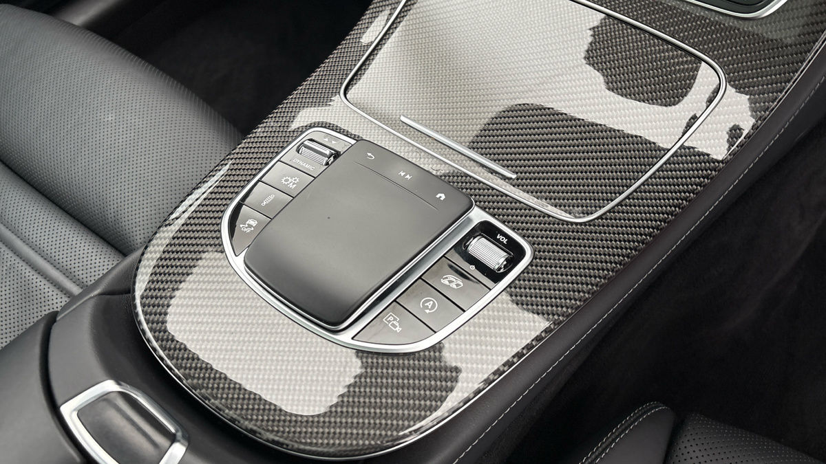 Mercedes-Benz E Class Image 9