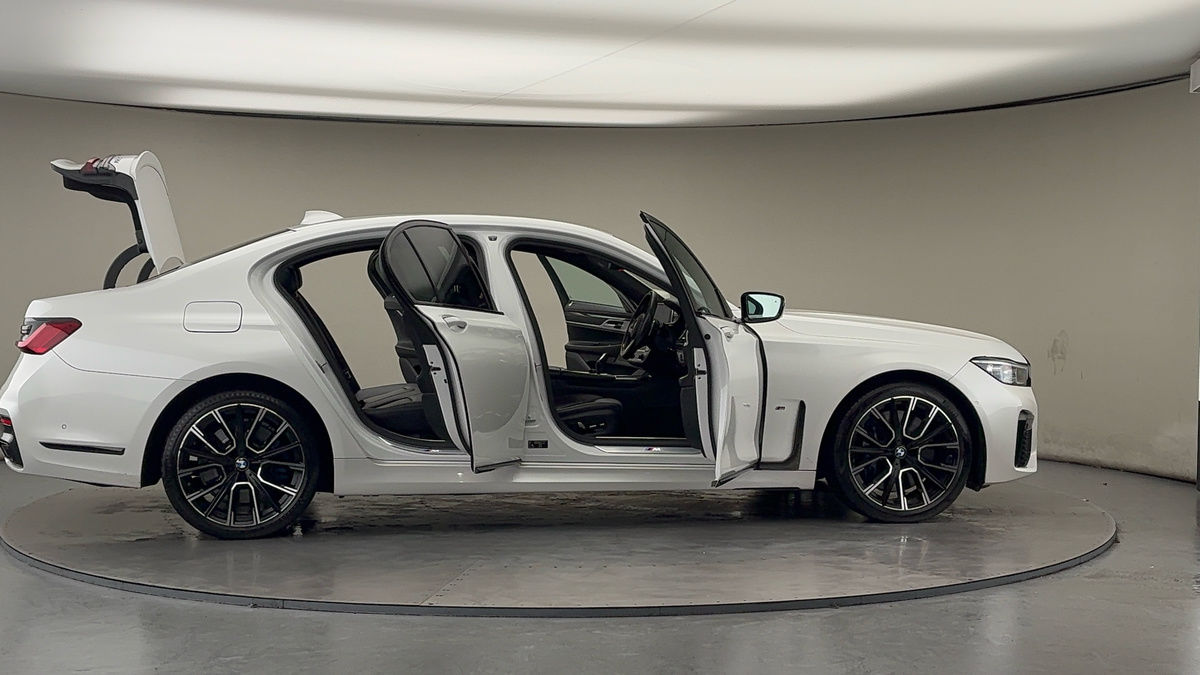 More views of BMW 7 Series