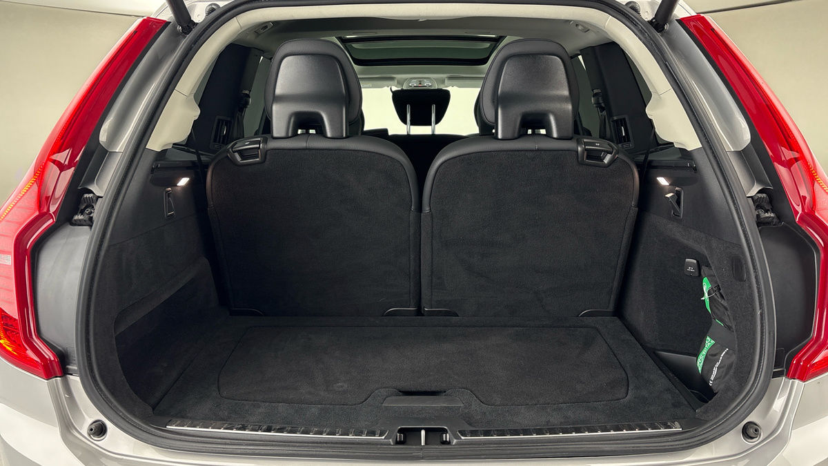 Volvo XC90 Image 11