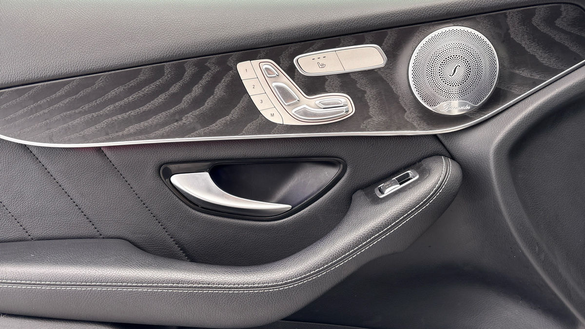 Mercedes-Benz GLC Image 19