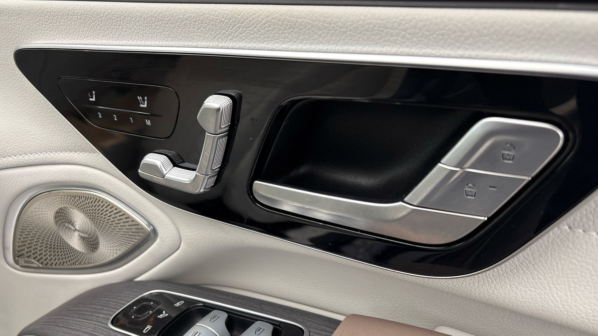 Mercedes-Benz EQS Image 30