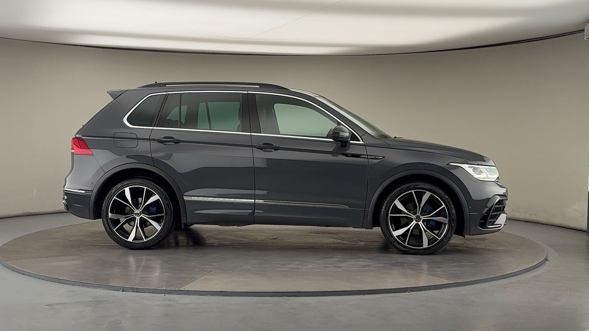 More views of Volkswagen Tiguan