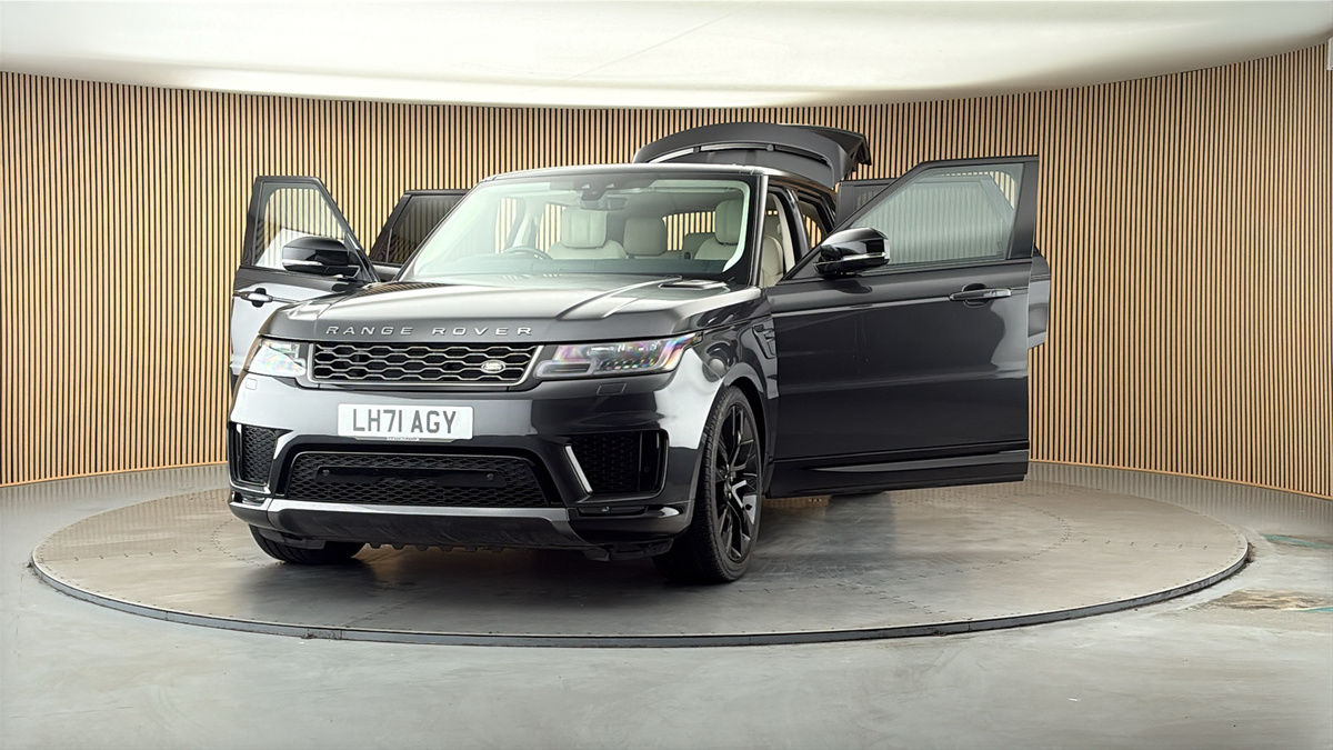 More views of Land Rover Range Rover Sport