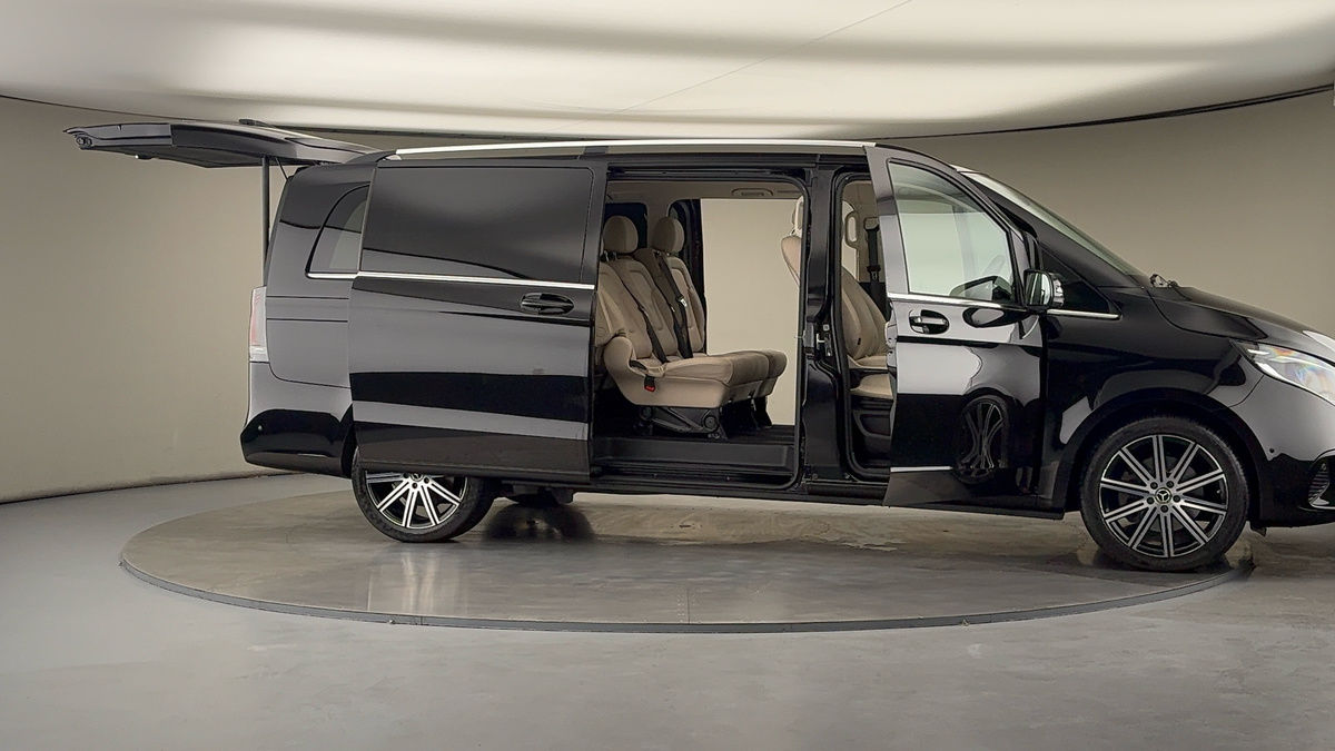 More views of Mercedes-Benz V Class