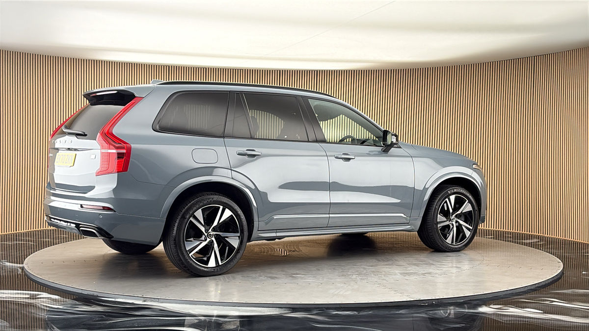 More views of Volvo XC90