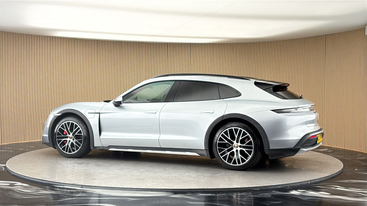 More views of Porsche Taycan