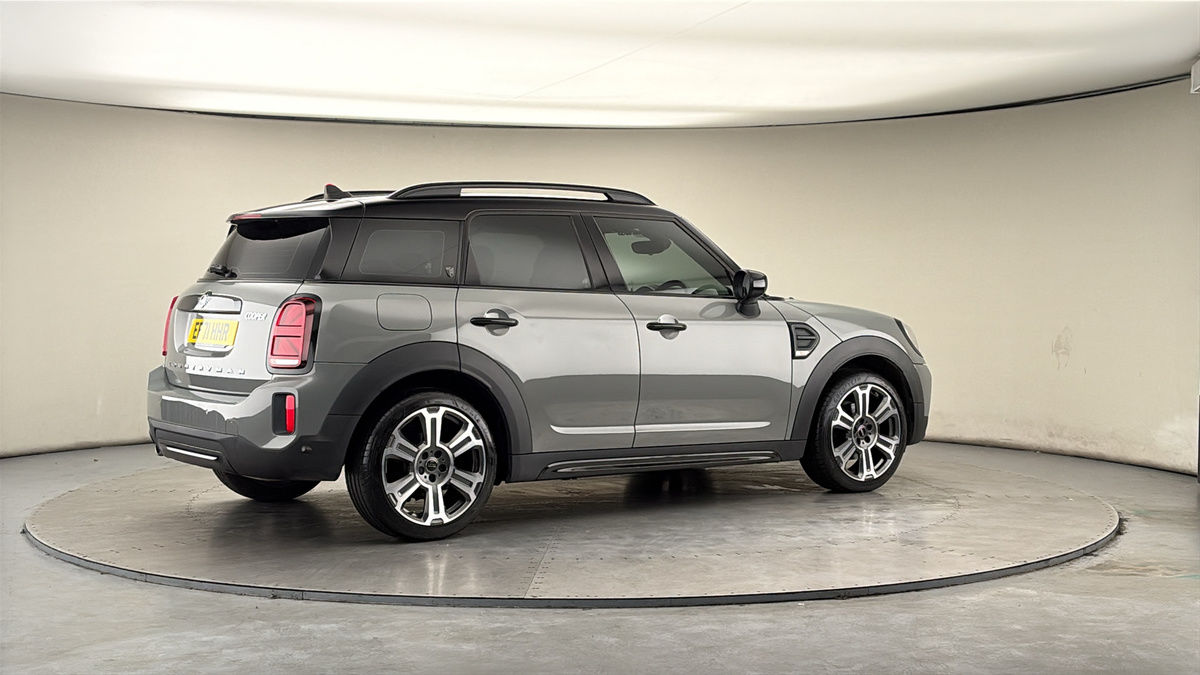 More views of MINI Countryman