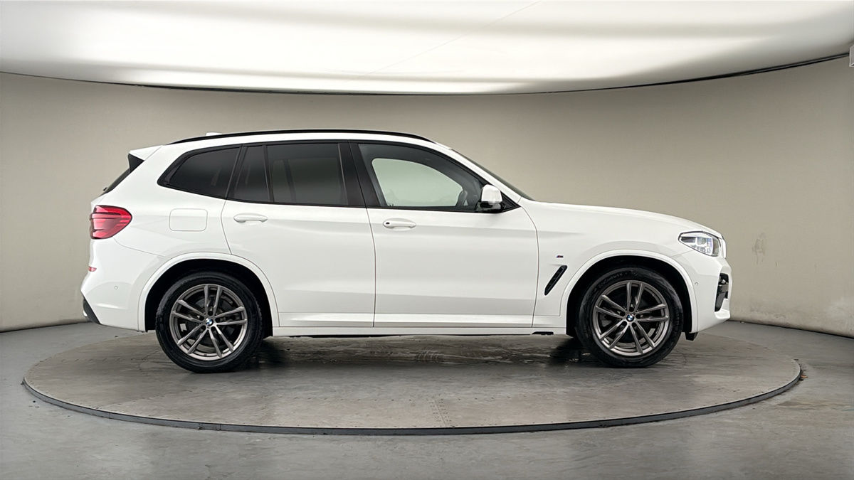 BMW X3 Image 16