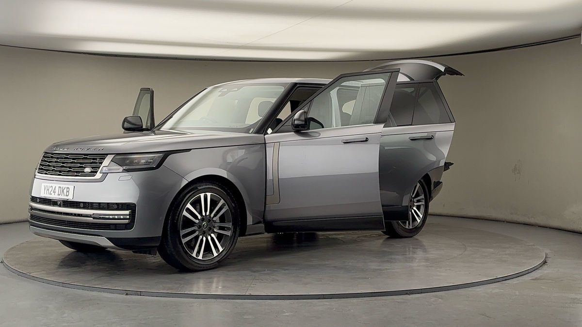 More views of Land Rover Range Rover