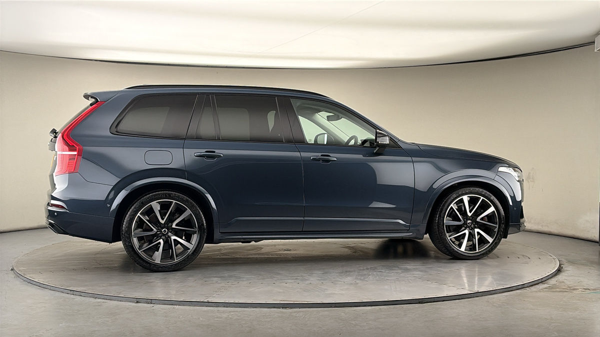 More views of Volvo XC90