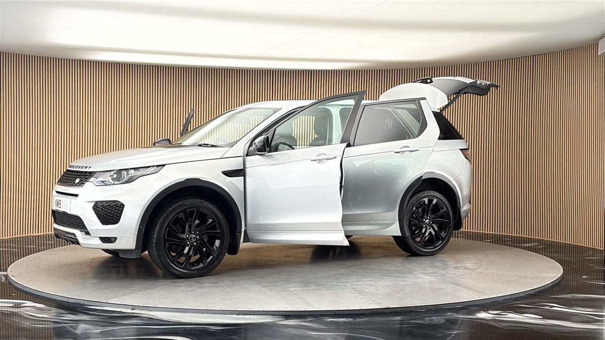 More views of Land Rover Discovery Sport