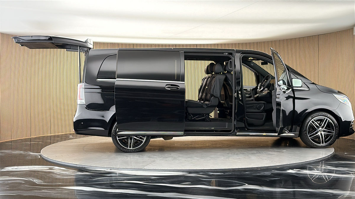 More views of Mercedes-Benz V Class