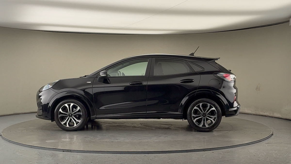 More views of Ford Puma