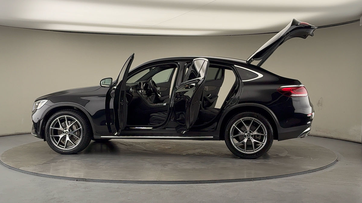 More views of Mercedes-Benz GLC