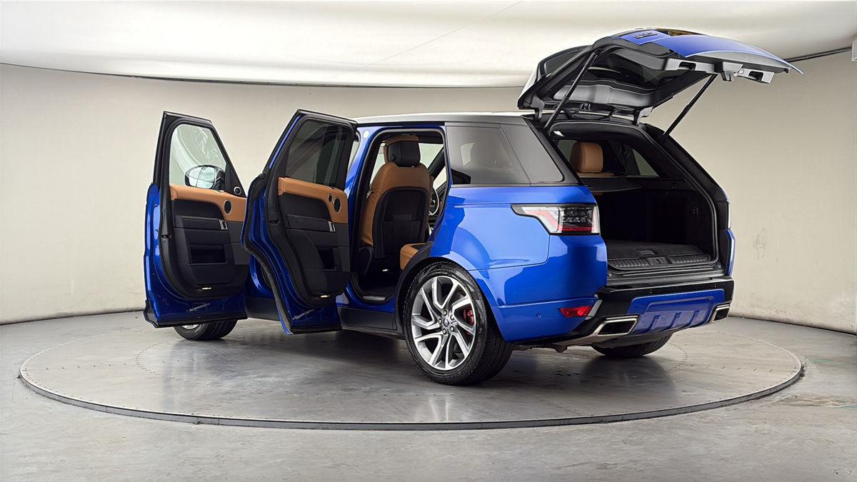 More views of Land Rover Range Rover Sport
